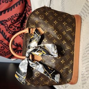 Authentic Louis vuitton rose gold